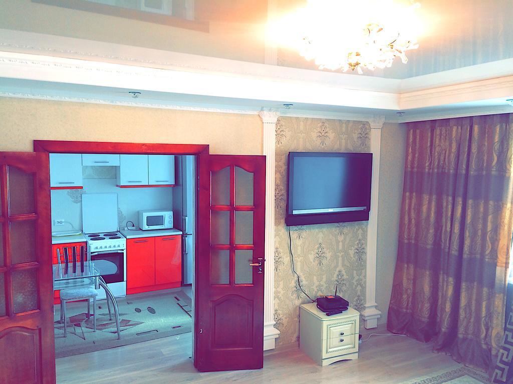 Vremena Goda Apartment In Astana Esterno foto